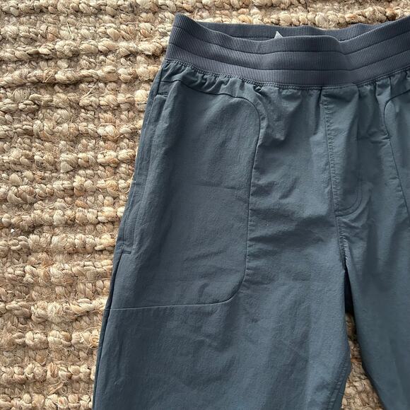 Alo Yoga Co-Op Pant – Women’s XS – Anthracite (Charcoal) – Retail $138 - Picture 6 of 11